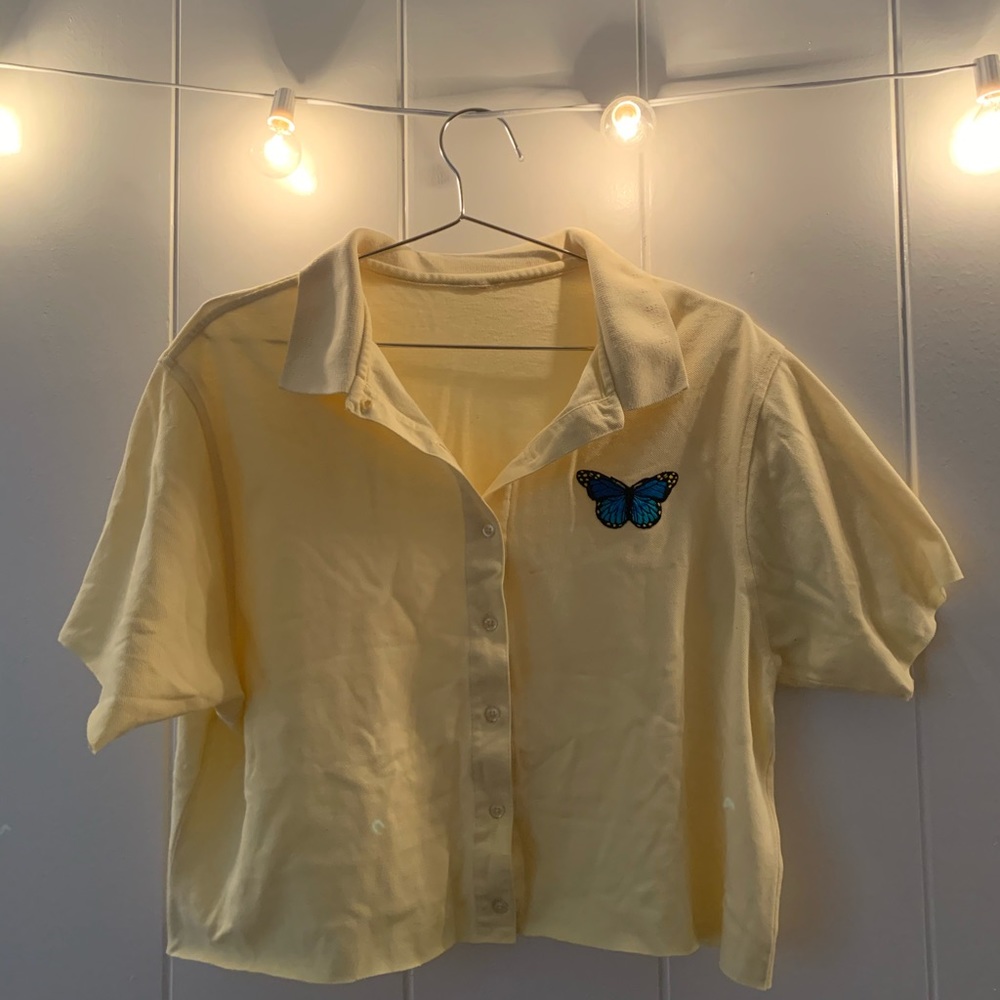 Butterfly patch t-shirt (re-loved)